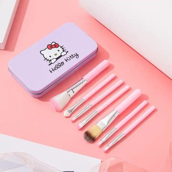Professional Hello Kitty Makeup Brush Set – 7 Soft Brushes with Portable Storage Box - Image 4